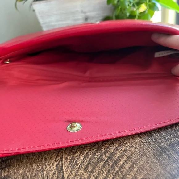 Vintage Red Clutch Bag - Picture 12 of 12